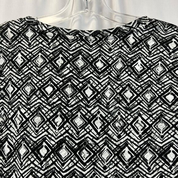 Relativity Short Sleeve Black/Gray Geometric Top Round Neck Womens Size Small - Picture 5 of 9